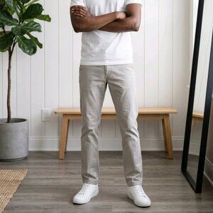 Banana Republic Men's Kentfield Size 32 Waist, 30 Inseam Light Grey Dress Chinos